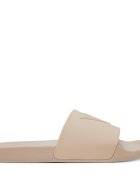 Guess Чехли FMJTOT ELL19