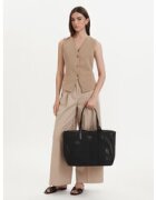 Guess Дамска чанта Brigitta HWWZ72 06240