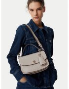 Guess Дамска чанта HWVG97 34210