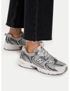New Balance Сникърси G5306J4