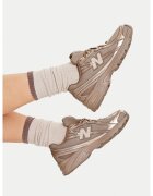 New Balance Сникърси U7402XX