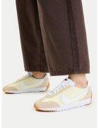 Nike Сникърси Pacific HM4771 104