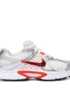 Nike Сникърси V5 RNR HQ7901