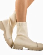 Ali Боти Maram Бежов