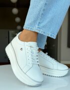 Angel Blue Спортни Arioami Бели
