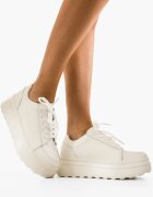 Angel Blue Спортни Wenom Бели