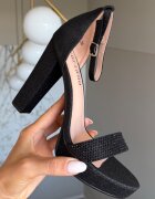 Carolie Сандали на ток Hasna Черни