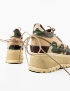 Exist Shoes Ежедневни Danrta Бежов