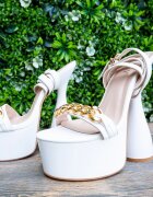 Exist Shoes Сандали на ток Holister Бели