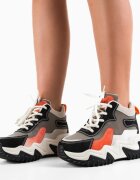 Maria Спортни Orangyna Сив