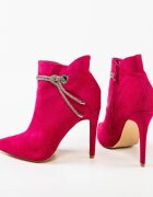 Mei Ботини Warna Розов
