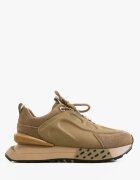 Mei Спортни Kajmer Каки
