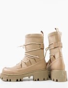 Wow Shoes Боти Henena Бежов