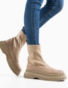 Wow Shoes Боти Herma Бежов