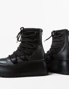 Wow Shoes Боти Kamom Черни