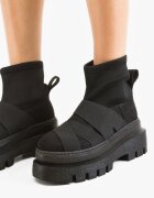 Wow Shoes Боти Karena Черни