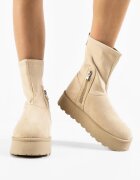 Wow Shoes Ботуши Blazia Бежов