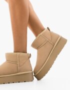 Wow Shoes Ботуши Dayana Бежов