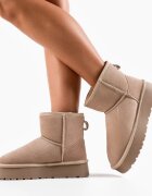 Wow Shoes Ботуши Operah Бежов