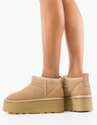 Wow Shoes Ботуши Yanez Бежов