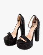 Wow Shoes Сандали на ток Courser Черни