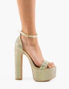 Wow Shoes Сандали на ток Courser Златни