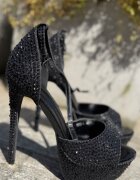 Wow Shoes Сандали на ток Ellaria Черни