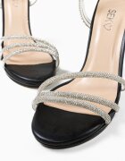 Wow Shoes Сандали на ток Gynnos Черни