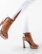 Wow Shoes Сандали на ток Hana Розови