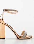 Wow Shoes Сандали на ток Odika Златни