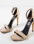 Wow Shoes Сандали на ток Salema Бежов