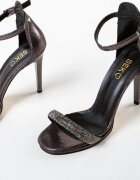 Wow Shoes Сандали на ток Taps Сив