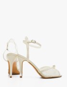 Wow Shoes Сандали на ток Yre Бели
