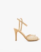 Wow Shoes Сандали на ток Yre Бежов