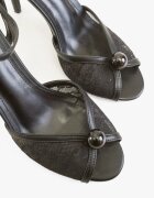 Wow Shoes Сандали на ток Yre Черни