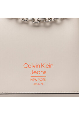 Calvin Klein Jeans Дамска чанта Sculpted Ew Flap Conv25 Spec K60K610072 Бежов - Mera.bg