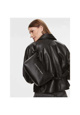 Calvin Klein Jeans Дамска чанта Sculpted Shoulderbag22 Mono K60K611549 Черен - Mera.bg