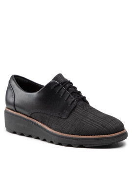 Clarks Обувки - Mera.bg