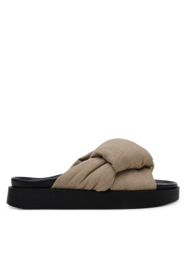 Inuikii Чехли Oversized 70104-147 708 Бежов - Mera.bg
