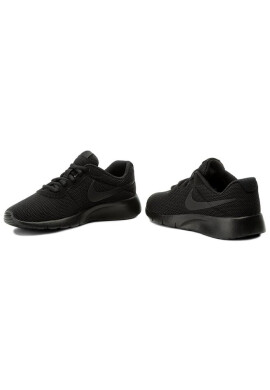 Nike Сникърси Tanjun (GS) 818381 001 Черен - Mera.bg