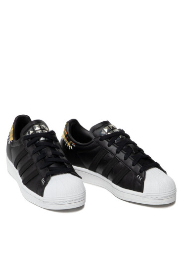 adidas Обувки - Mera.bg