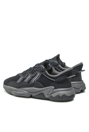 adidas Обувки - Mera.bg