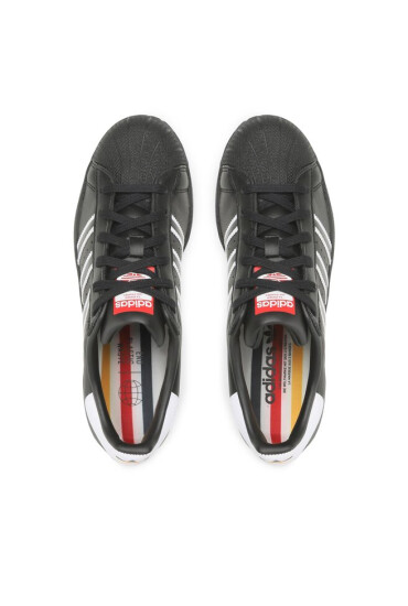 adidas Обувки - Mera.bg