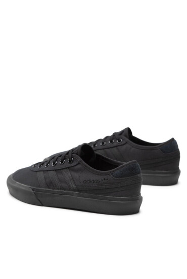 adidas Обувки Delpala FV0634 Cblack/Cblack/Cblack - Mera.bg