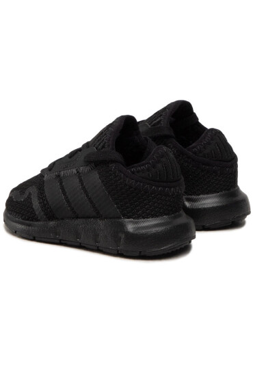 adidas Обувки - Mera.bg