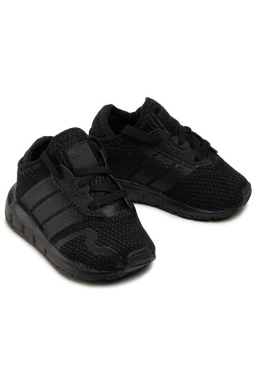 adidas Обувки - Mera.bg