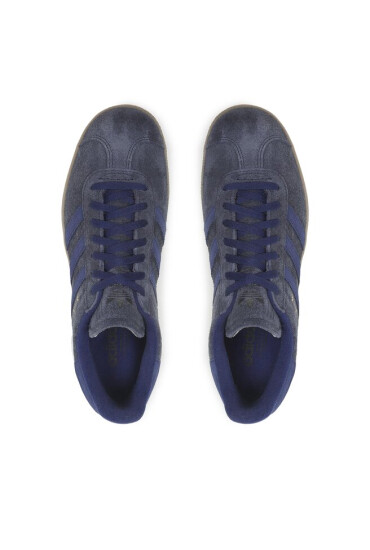 adidas Обувки Gazelle GY7369 Legink/Dkblue/Gum4 - Mera.bg