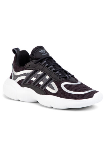 adidas Обувки Haiwee C EF5794 Cblack/Gresix/Ftwwht - Mera.bg