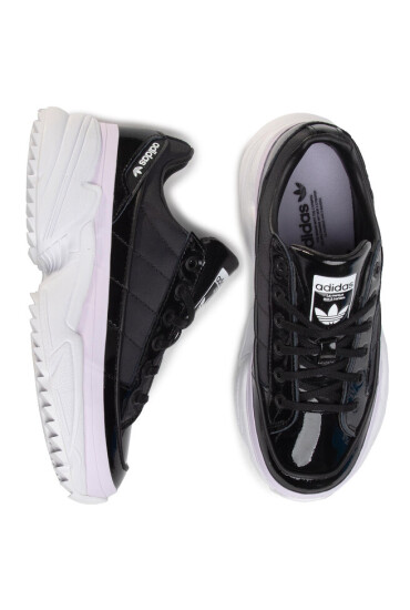 adidas Обувки Kiellor W EG0578 Cblack/Cblack/Prptnt - Mera.bg