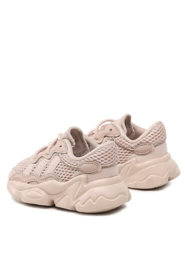 adidas Обувки OZWEEGO Shoes HQ1623 Кафяв - Mera.bg